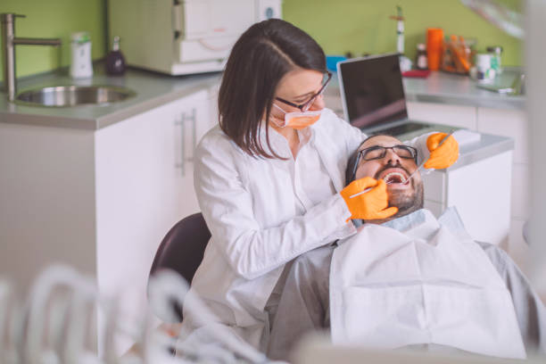 Best Emergency Denture Repair in Innotion, VA